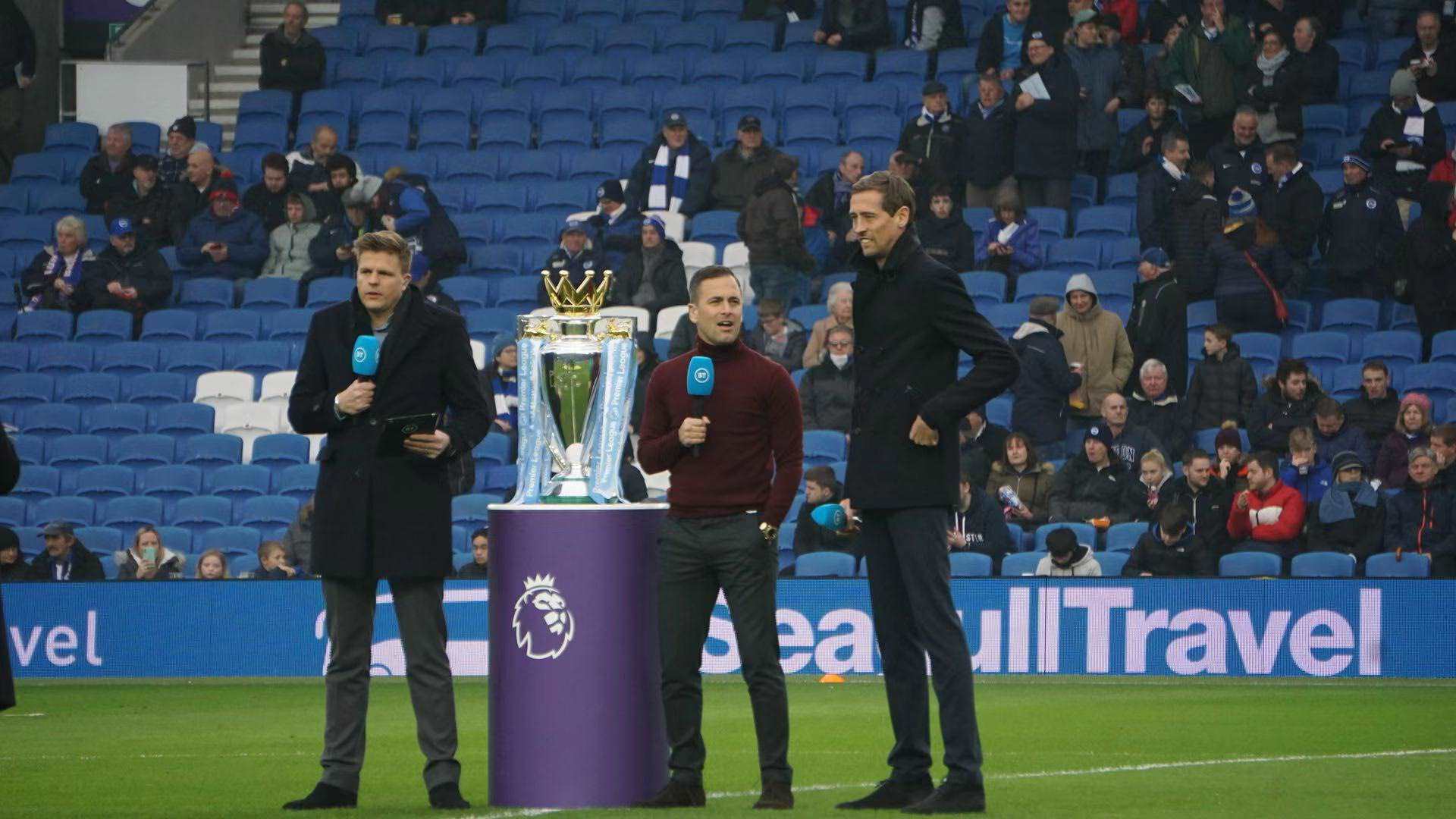 曾因意外而 曾因意外而